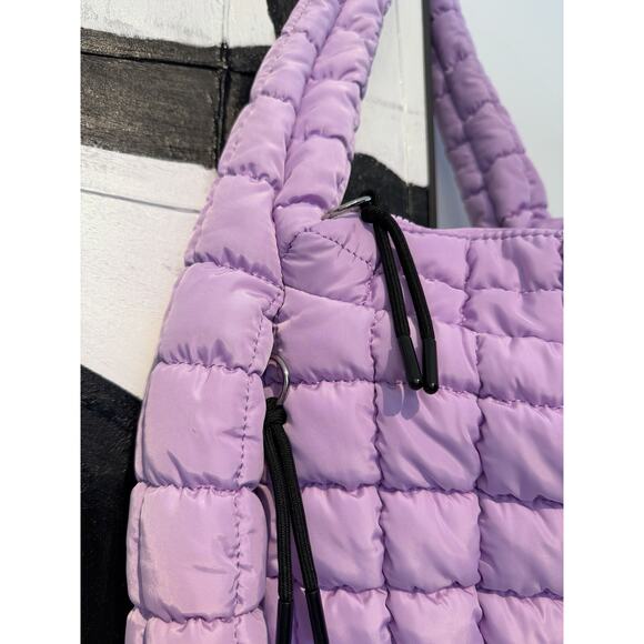 Free People Quilted Large Carryall Bag in Lilac - NWOT - Picture 4 of 11